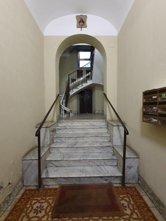 Апартаменты Casa Menna Рим Экстерьер фото